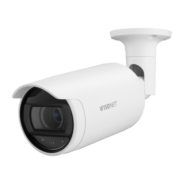 Camara Bullet Serie A Marca Hanwha. 2MP @ 30 FPS, 